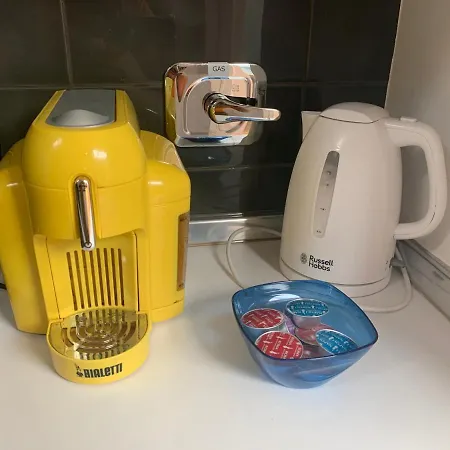 Homebo Casa Nel Borgo * Bologna